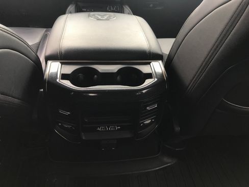 Used 2019 RAM 1500 Sport w/ Level 2 Equipment Group AWD/4WD image 43