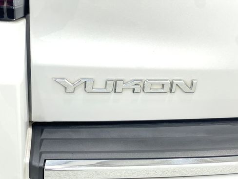 Used 2018 GMC Yukon Denali w/ Denali Ultimate Package image 44