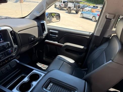 Used 2017 GMC Sierra 1500 SLT AWD/4WD image 68