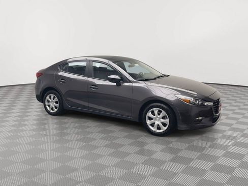 Used 2017 MAZDA MAZDA3 Sport FWD image 33
