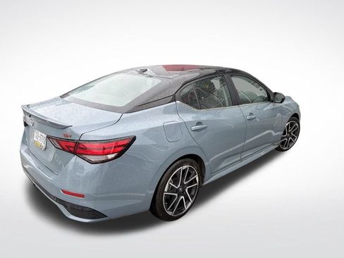 Certified 2025 Nissan Sentra SR w/ SR Premium Package FWD image 3