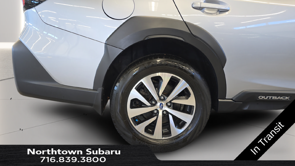 Used 2024 Subaru Outback Premium AWD/4WD image 18