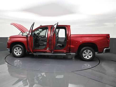 Used 2023 Chevrolet Silverado 1500 LT RWD image 30