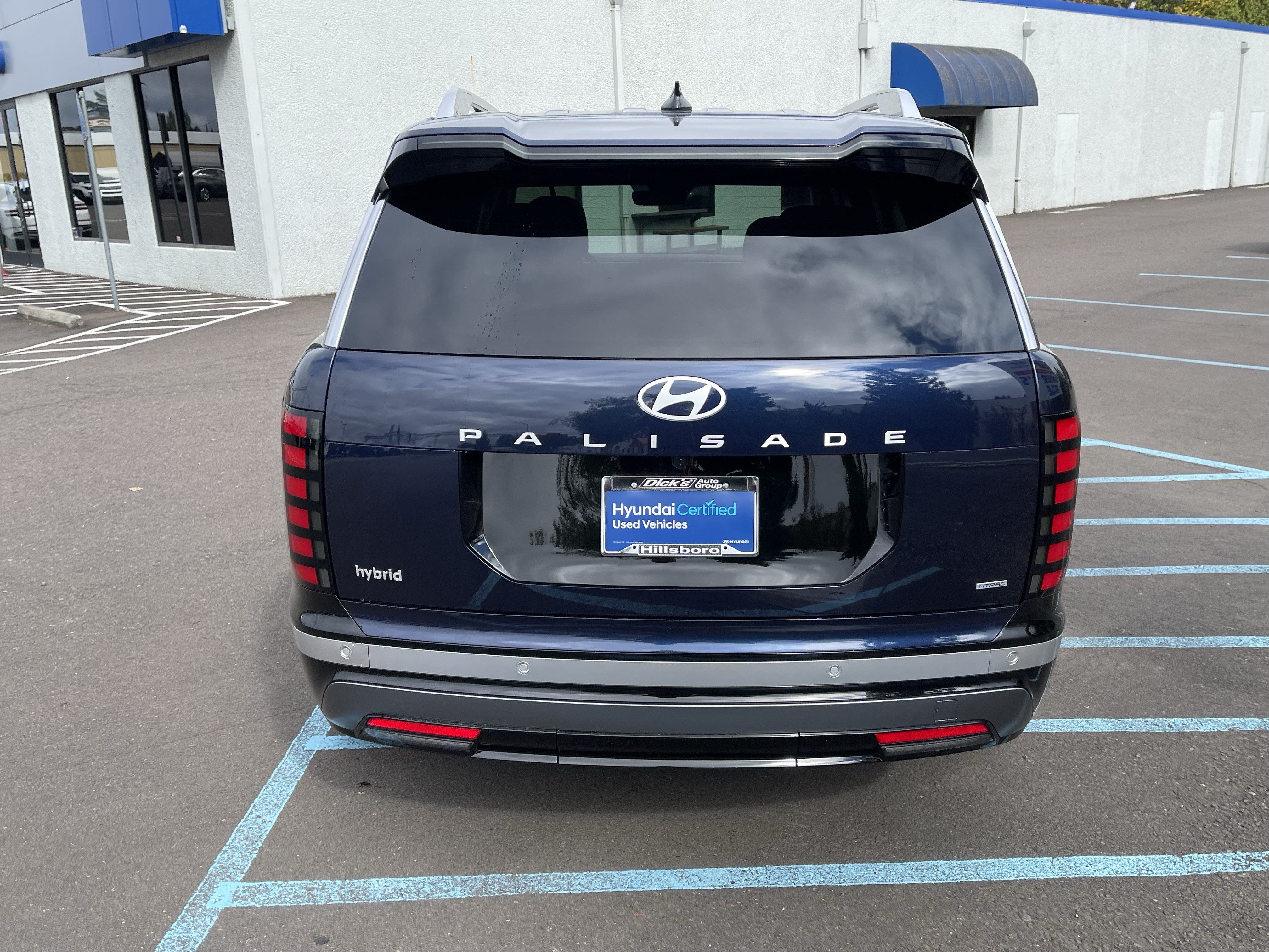 Certified 2026 Hyundai Palisade Limited AWD/4WD image 4