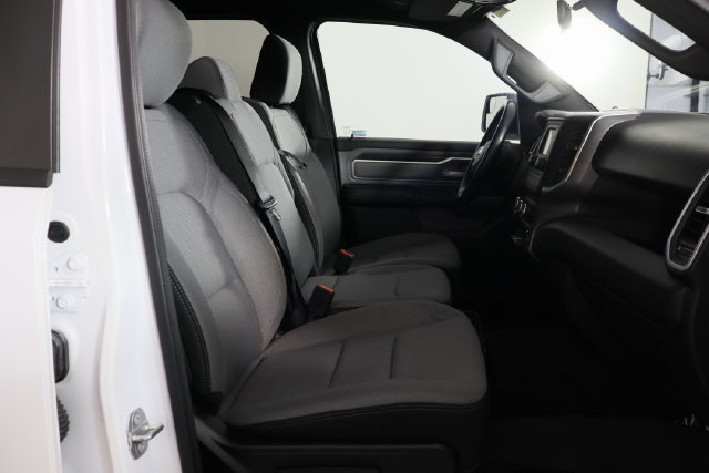 Used 2022 RAM 1500 Big Horn AWD/4WD image 11