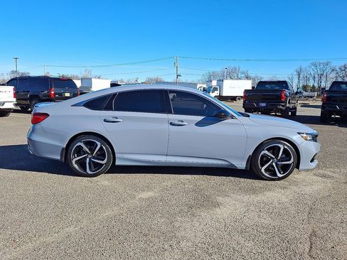 Used 2021 Honda Accord Sport image 13