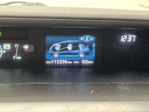 Used 2016 Toyota Prius V 5dr Wgn Five image 14