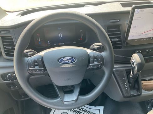 New 2026 Ford Transit 250 Low Roof RWD image 19