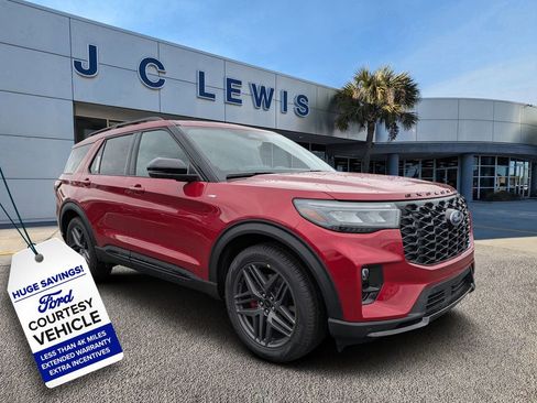 New 2026 Ford Explorer ST-Line w/ ST-Line Street Pack image 1