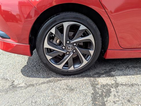 Used 2018 Toyota Corolla iM image 45