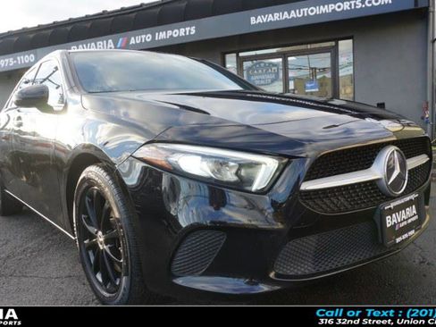 Used 2019 Mercedes-Benz A 220 A 220 4MATIC Sedan w/ Premium Package image 4