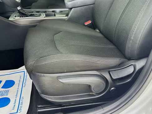 Used 2020 Kia Optima LX FWD image 23