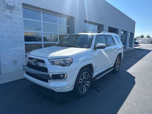Certified 2018 Toyota 4Runner Limited AWD/4WD image 2