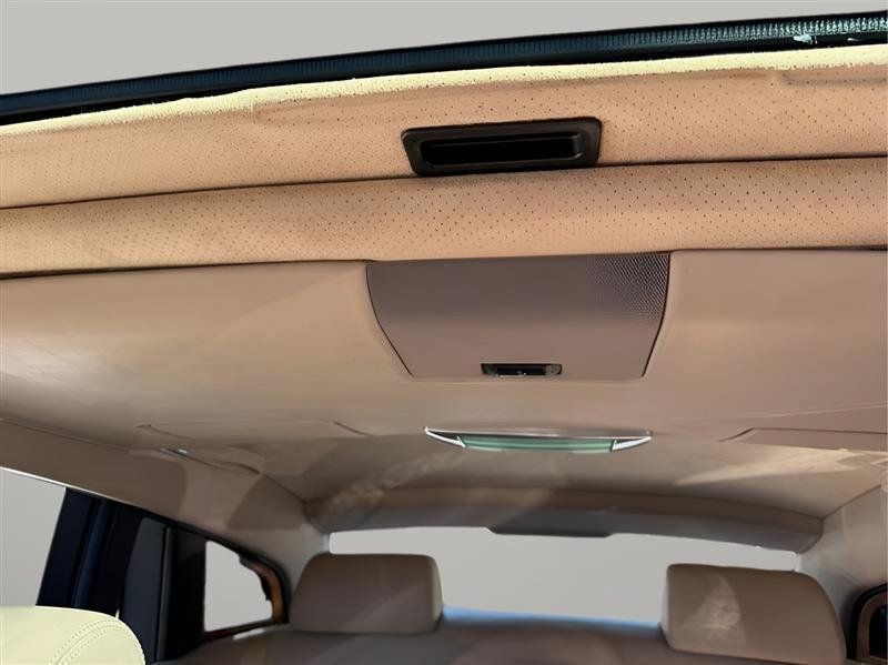 Used 2006 Rolls-Royce Phantom Sedan RWD image 88
