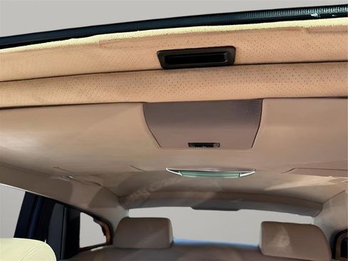 Used 2006 Rolls-Royce Phantom Sedan RWD image 88