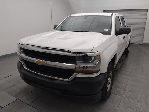 Used 2018 Chevrolet Silverado 1500 W/T w/ Trailering Package image 15