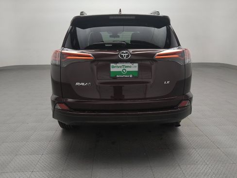 Used 2018 Toyota RAV4 LE image 6