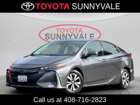 Used 2019 Toyota Prius Prime Premium FWD image 1