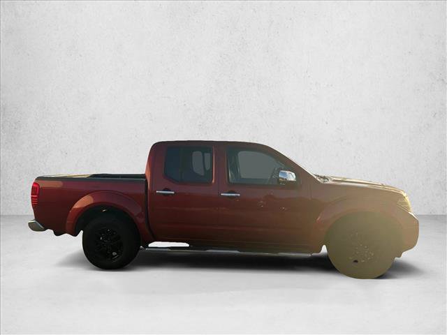 Used 2014 Nissan Frontier SV RWD image 4