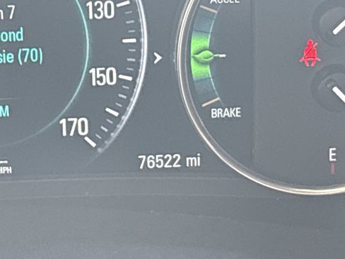 Used 2018 Buick LaCrosse Essence w/ Sun and Shade Package image 21