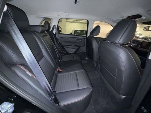 Used 2025 Nissan Rogue SV w/ Rock Creek Premium Package AWD/4WD image 16