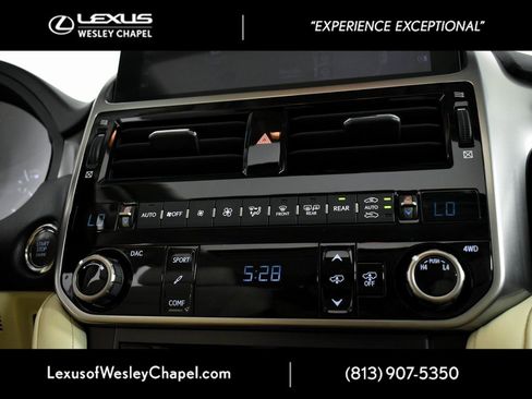 Used 2022 Lexus GX 460 Luxury image 28