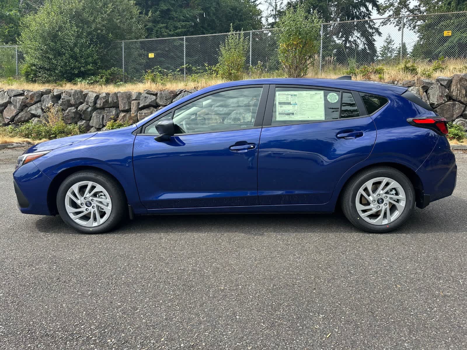 Used 2025 Subaru Impreza 2.0i AWD/4WD image 2