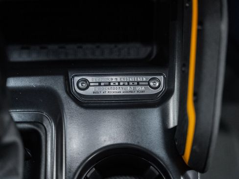 Certified 2024 Ford Bronco Badlands AWD/4WD image 36