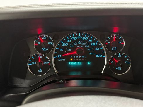 Used 2019 Chevrolet Express 3500 LS image 22