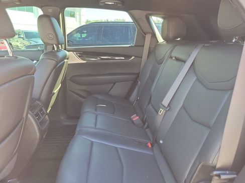 Used 2020 Cadillac XT5 Premium Luxury AWD/4WD image 11