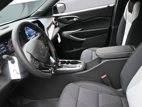 New 2026 Chevrolet Trax RS FWD image 8