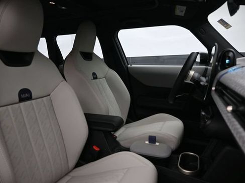 Used 2026 MINI Cooper S FWD image 31