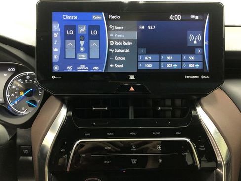 Used 2021 Toyota Venza Limited w/ Advanced Technology Package image 20