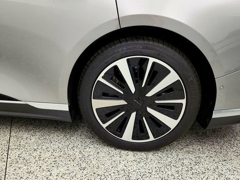 Used 2023 Lucid Air Pure AWD/4WD image 9