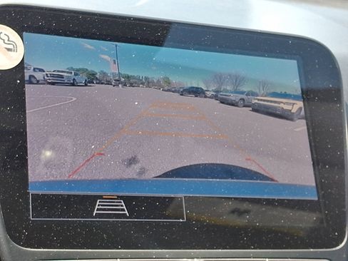 Used 2024 Chevrolet Malibu LT FWD image 30