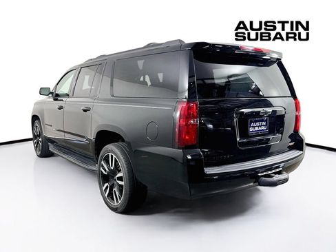 Used 2020 Chevrolet Suburban Premier AWD/4WD image 5