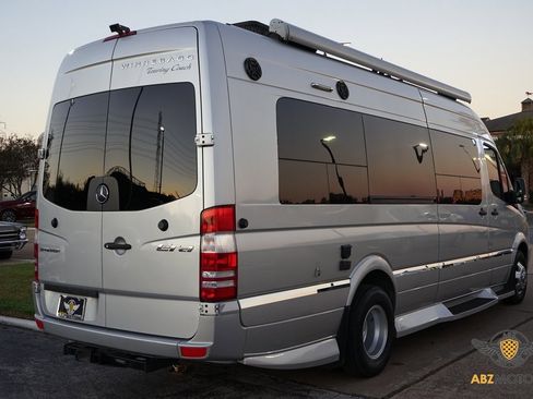 Used 2015 Mercedes-Benz Sprinter 3500 image 7