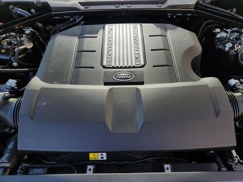 New 2025 Land Rover Defender 130 V8 AWD/4WD image 22