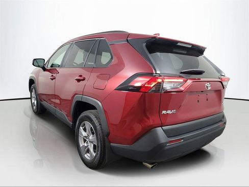 Used 2025 Toyota RAV4 XLE w/ Convenience Package image 4