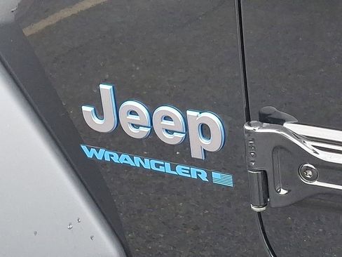 Certified 2025 Jeep Wrangler Unlimited Sport S 4xe image 30