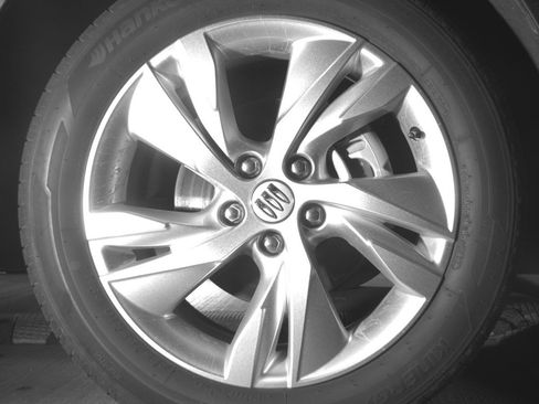 Used 2025 Buick Encore GX Preferred image 13