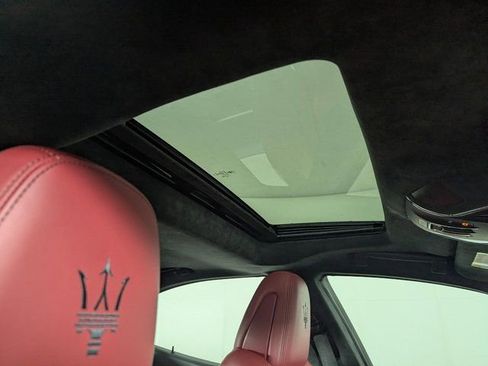 Used 2022 Maserati Ghibli Modena Q4 image 32