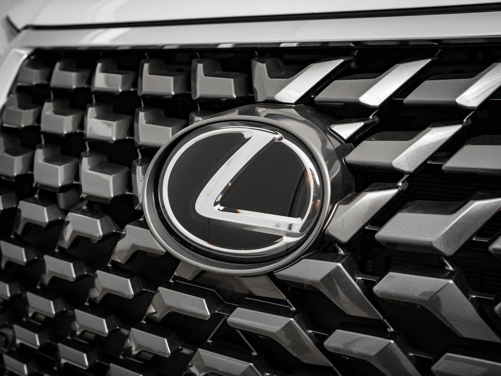 Certified 2023 Lexus GX 460 Premium AWD/4WD image 3