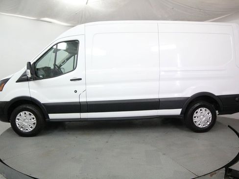 Used 2019 Ford Transit 150 148 Medium Roof RWD image 4