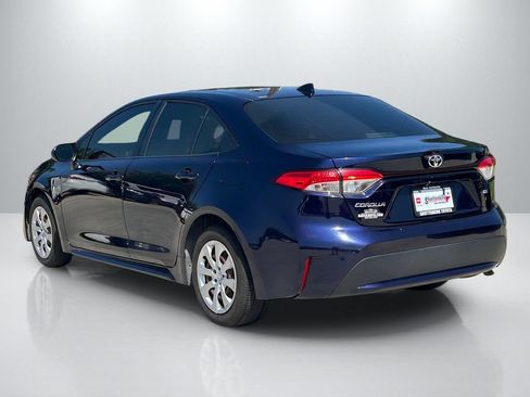 Used 2020 Toyota Corolla LE FWD image 7