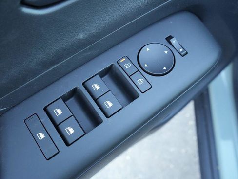 New 2026 Hyundai Kona SE image 19