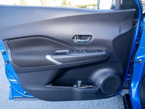 Used 2024 Nissan Kicks SV image 14