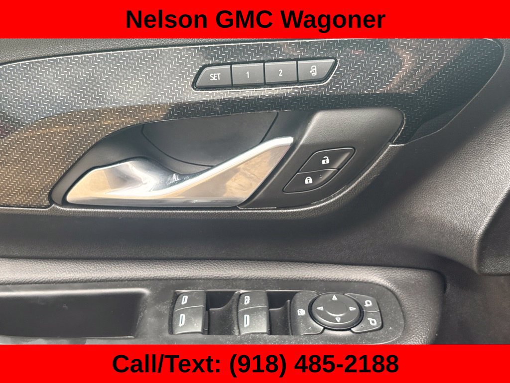 Used 2022 GMC Terrain AT4 w/ LPO, Floor Liner Package AWD/4WD image 18