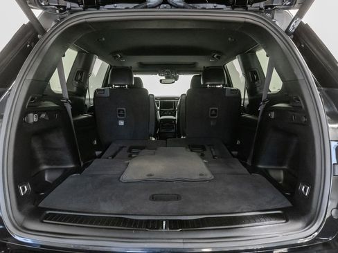 Certified 2023 Jeep Grand Cherokee L Altitude AWD/4WD image 32