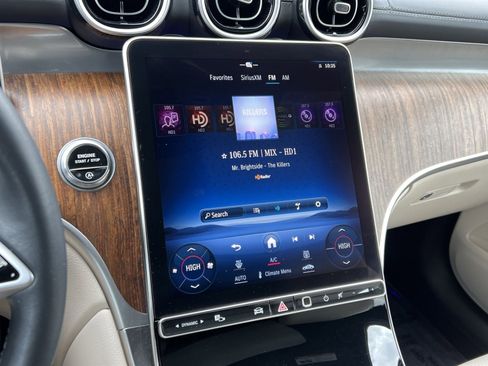 Certified 2024 Mercedes-Benz GLC 300 4MATIC image 16